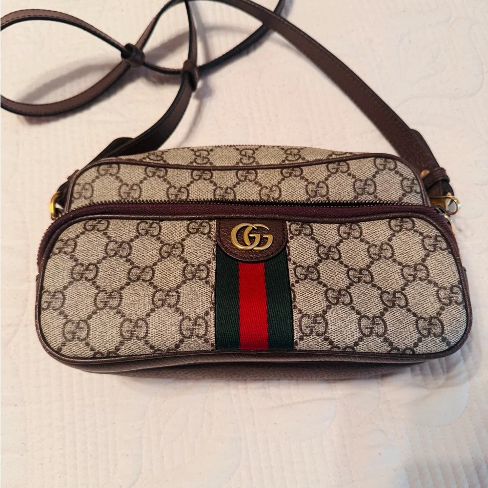 Ophidia Small Messenger Bag- Box and dust bag included. - Picture 2 of 11